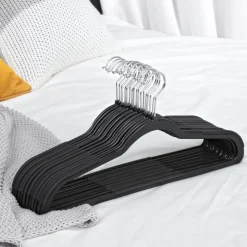 Sale SONGMICS 12 Cintres antidérapants pince